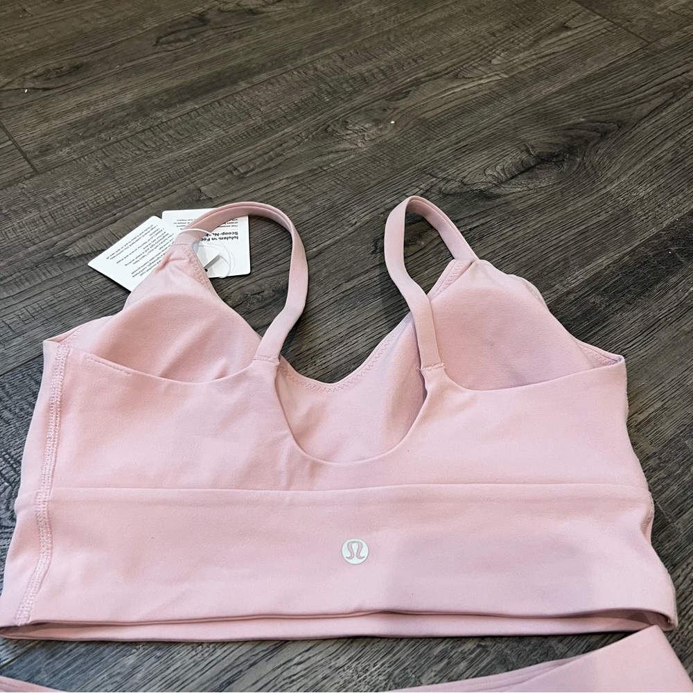 NWT Lululemon Set Varsity Pleated Skirt and Scoop Neck Bra Pink Haze - Picture 12 of 16